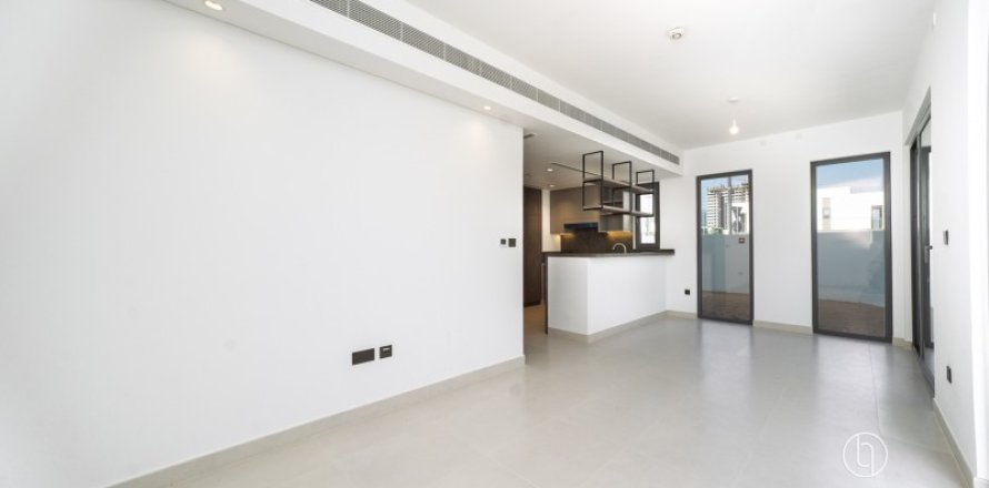 Villa a Tilal Al Ghaf, Dubai, EAU 4 camere da letto, 306 mq. № 687082