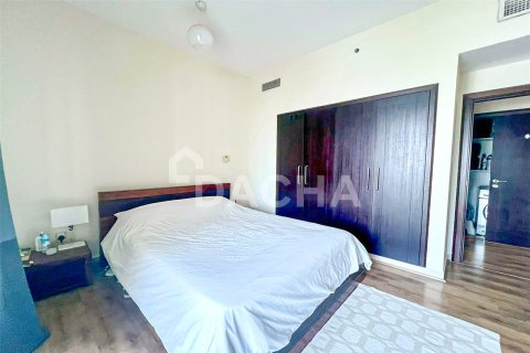 Apartamento en venta en The Views, Dubai, EAU 2 dormitorios, 135 m2 № 707877 - foto 11