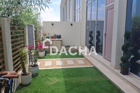 Kuća u nizu u gradu Dubai Land, UAE 3 spavaće sobe, 140 m2 Br. 707882 - Slika 9