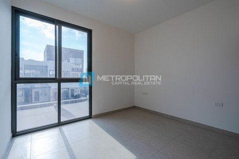 Townhouse in Abu Dhabi, UAE 3 bedrooms, 183.8 sq.m. № 635611 - photo 13