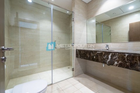Townhouse in Abu Dhabi, UAE 3 bedrooms, 183.8 sq.m. № 635611 - photo 17