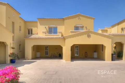 Villa til salgs i Arabian Ranches, Dubai, Emiratene 3 soverom, 206 kvm Nr. 649519 - Foto 2