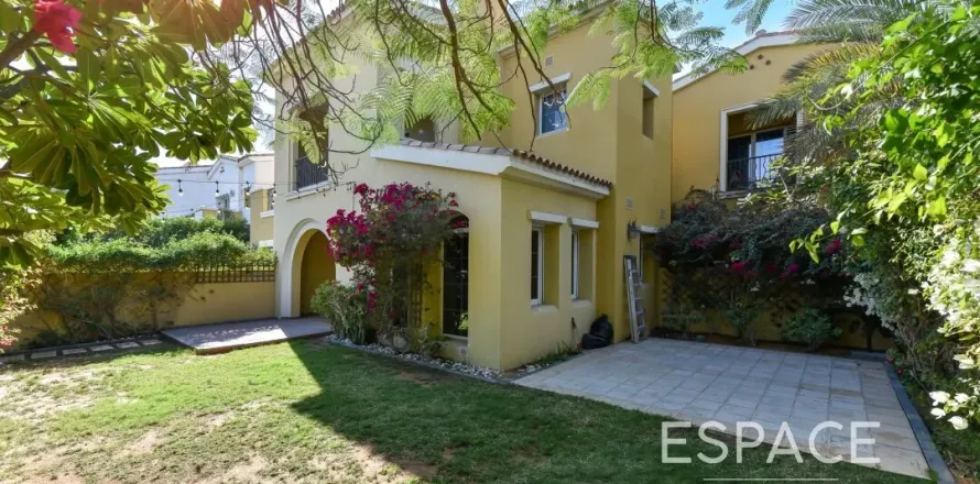 Villa i Arabian Ranches, Dubai, Emiratene 3 soverom, 206 kvm nr. 649519