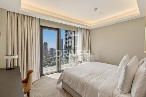 Appartamento in vendita a Downtown Dubai (Downtown Burj Dubai), Dubai, EAU 2 camere da letto, 114.18 mq. № 765431 - foto 8