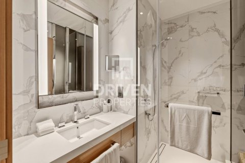 Appartamento in vendita a Downtown Dubai (Downtown Burj Dubai), Dubai, EAU 2 camere da letto, 114.18 mq. № 765431 - foto 10