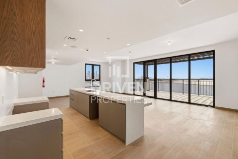 Apartamento para arrendamento em Jumeirah, Dubai, EAU 2 quartos, 185.06 m2 № 745036 - foto 3