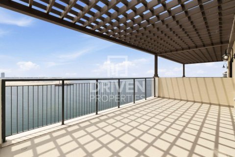 Apartamento para arrendamento em Jumeirah, Dubai, EAU 2 quartos, 185.06 m2 № 745036 - foto 23