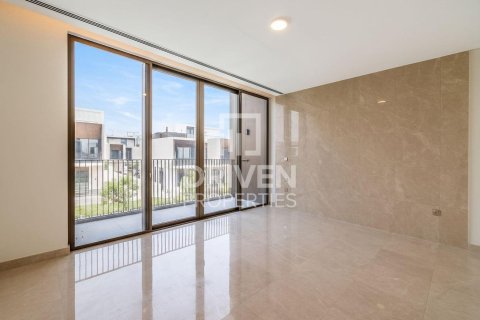 Villa in Dubai Hills Estate, UAE 5 bedrooms, 659.98 sq.m. № 745034 - photo 8