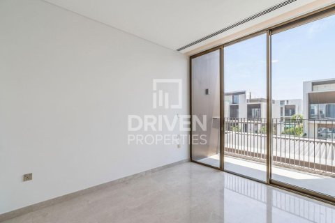 Villa in Dubai Hills Estate, UAE 5 bedrooms, 659.98 sq.m. № 745034 - photo 10