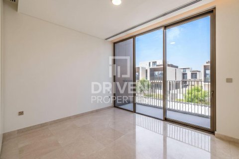 Villa in Dubai Hills Estate, UAE 5 bedrooms, 659.98 sq.m. № 745034 - photo 2