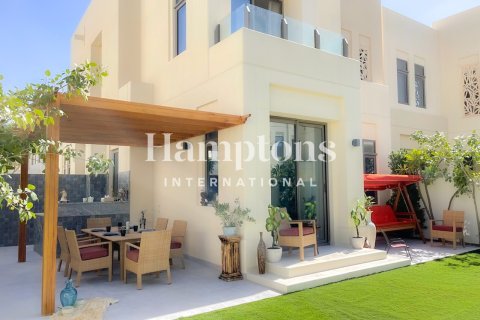 Radhus uthyres i Arabian Ranches, Dubai, UAE 3 sovrum, 283.72018782 kvm Nr. 719034 - fotografi 3