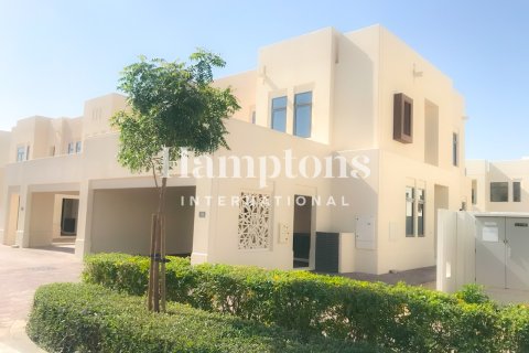 Radhus uthyres i Arabian Ranches, Dubai, UAE 3 sovrum, 283.72018782 kvm Nr. 719034 - fotografi 5
