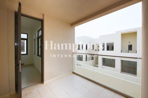 Radhus uthyres i Arabian Ranches, Dubai, UAE 3 sovrum, 283.72018782 kvm Nr. 719034 - fotografi 15