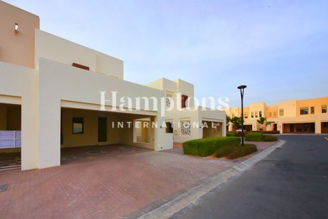 Radhus uthyres i Arabian Ranches, Dubai, UAE 3 sovrum, 283.72018782 kvm Nr. 719034 - fotografi 17