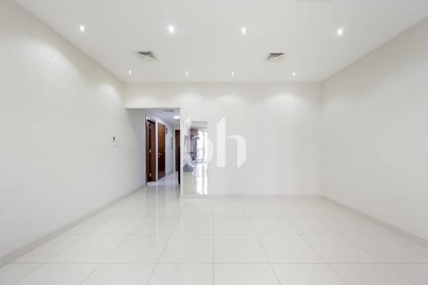 Apartment til salg i Al Nahda, Sharjah, UAE 3 soveværelser, 169 kvm № 642762 - foto 2