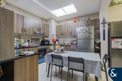 Townhouse di Al Furjan, Dubai, UEA 4 kamar tidur, 269 m2 nomor 688584 - foto 7