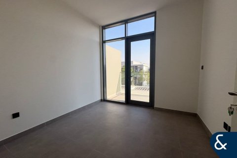 Huvila Arabian Ranches 3, Dubai, Arabiemiraatit 3 makuuhuonetta, 145 m2 № 688585 - kuva 3