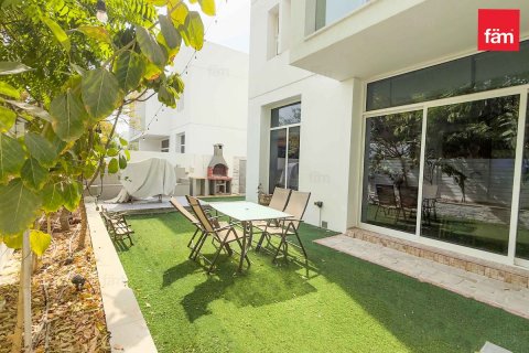 Townhouse di Dubai, UEA 3 kamar tidur, 278.9 m2 nomor 629236 - foto 9