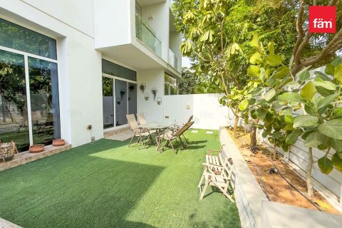 Townhouse di Dubai, UEA 3 kamar tidur, 278.9 m2 nomor 629236 - foto 13