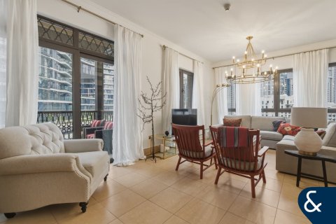 דירה להשכרה ב Old Town, Dubai, איחוד האמירויות  3 חדרי שינה, 181 מ"ר, מספר 697587 - תמונה 12