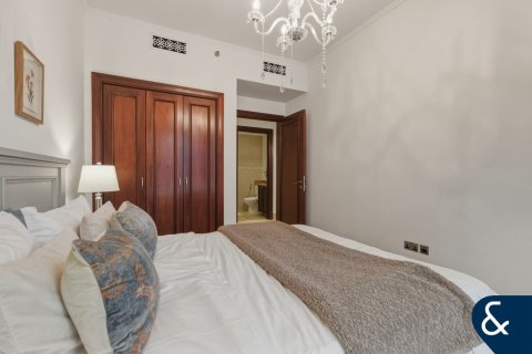 דירה להשכרה ב Old Town, Dubai, איחוד האמירויות  3 חדרי שינה, 181 מ"ר, מספר 697587 - תמונה 25