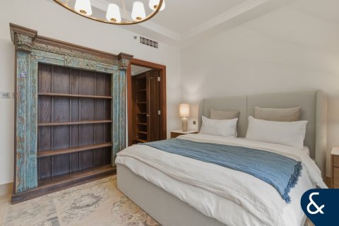 דירה להשכרה ב Old Town, Dubai, איחוד האמירויות  3 חדרי שינה, 181 מ"ר, מספר 697587 - תמונה 14