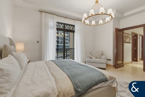 דירה להשכרה ב Old Town, Dubai, איחוד האמירויות  3 חדרי שינה, 181 מ"ר, מספר 697587 - תמונה 16