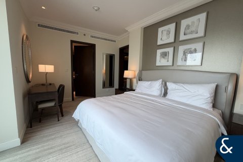 דירה להשכרה ב Downtown Dubai (Downtown Burj Dubai), Dubai, איחוד האמירויות  2 חדרי שינה, 134 מ"ר, מספר 697589 - תמונה 11