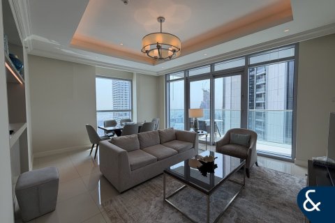 דירה ב Downtown Dubai (Downtown Burj Dubai), Dubai, איחוד האמירויות 2 חדרי שינה, 134 מ