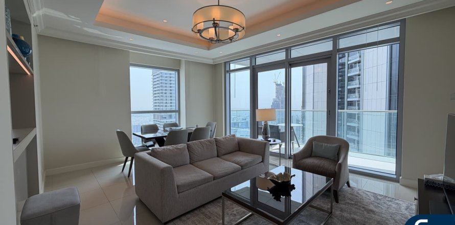 דירה ב Downtown Dubai (Downtown Burj Dubai), Dubai, איחוד האמירויות 2 חדרי שינה, 134 מ"ר מספר 697589