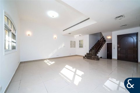 Rumah bandar di Dubai Sports City, UAE 3 bilik tidur, 199 meter persegi № 697585 - foto 6