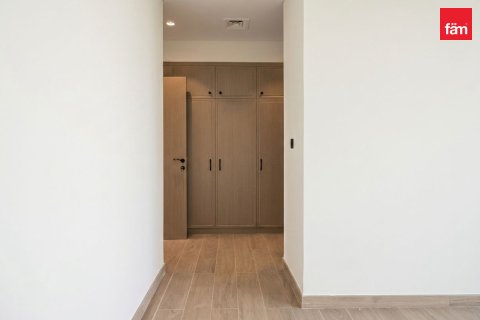 Vilă de închiriat în Dubai, EAU 6 dormitoare, 439.1 mp. №709924 - poză 20