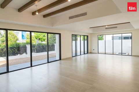 Vilă de închiriat în Dubai, EAU 6 dormitoare, 439.1 mp. №709924 - poză 10