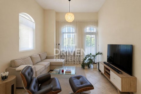 Apartemen di Motor City, Dubai, UEA 1 kamar tidur, 97.73 m2 nomor 744296 - foto 3