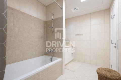 Apartemen di Motor City, Dubai, UEA 1 kamar tidur, 97.73 m2 nomor 744296 - foto 17