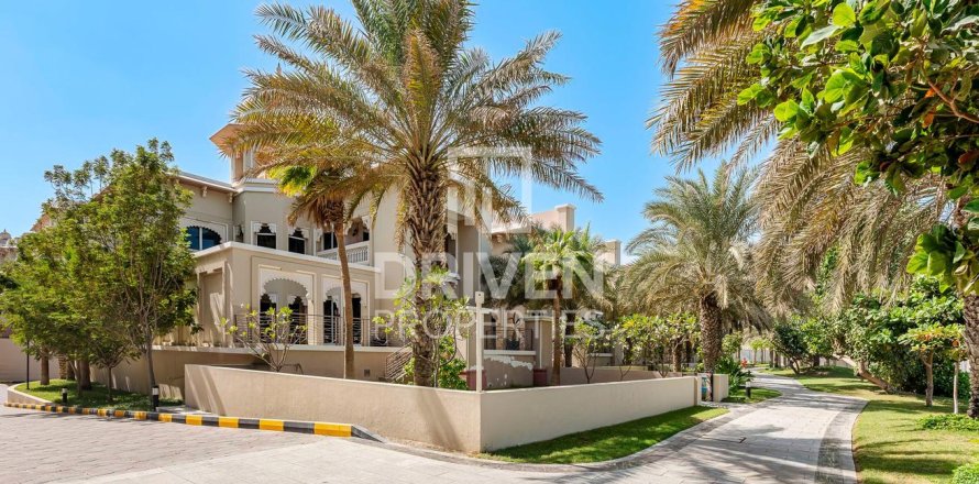 Willa w Palm Jumeirah, Dubai, ZEA 4 sypialnie, 1079.07 mkw. nr 744293
