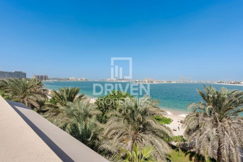 Palm Jumeirah, Dubai, UAE의 판매용 빌라 침실 4개, 1079.07제곱미터 번호 744293 - 사진 3