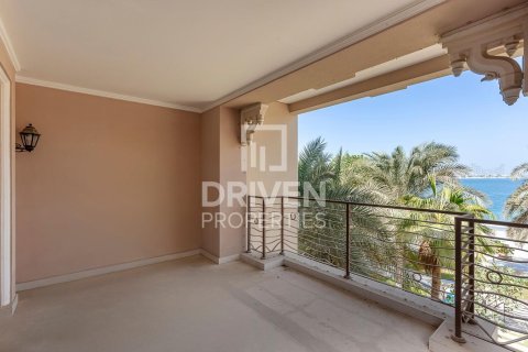 Palm Jumeirah, Dubai, UAE의 판매용 빌라 침실 4개, 1079.07제곱미터 번호 744293 - 사진 26