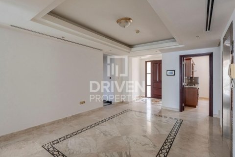 Palm Jumeirah, Dubai, UAE의 판매용 빌라 침실 4개, 1079.07제곱미터 번호 744293 - 사진 7