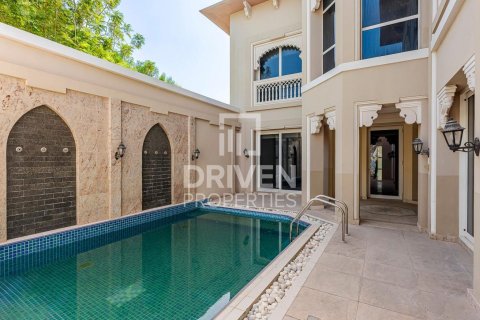 Palm Jumeirah, Dubai, UAE의 판매용 빌라 침실 4개, 1079.07제곱미터 번호 744293 - 사진 29