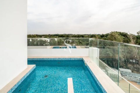 Al Barari, Dubai, UAE의 임대용 타운하우스 침실 4개, 180제곱미터 번호 686748 - 사진 13