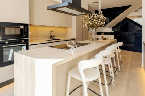 Al Barari, Dubai, UAE의 임대용 타운하우스 침실 4개, 180제곱미터 번호 686748 - 사진 2