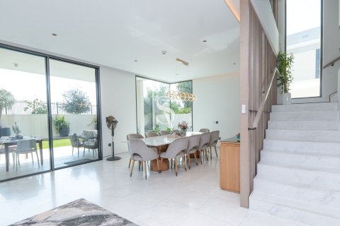 Tilal Al Ghaf, Dubai, UAE의 임대용 빌라 침실 5개, 650제곱미터 번호 686745 - 사진 7