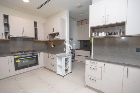 Tilal Al Ghaf, Dubai, UAE의 임대용 빌라 침실 5개, 650제곱미터 번호 686745 - 사진 11