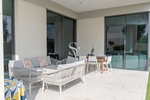 Tilal Al Ghaf, Dubai, UAE의 임대용 빌라 침실 5개, 650제곱미터 번호 686745 - 사진 13