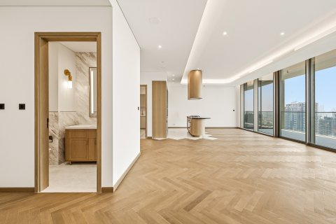Business Bay, Dubai, UAE의 임대용 아파트 침실 2개, 192.01제곱미터 번호 749920 - 사진 4