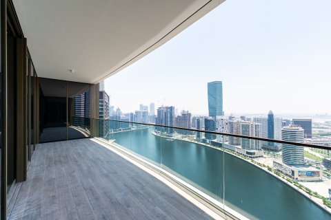 Business Bay, Dubai, UAE의 임대용 아파트 침실 2개, 192.01제곱미터 번호 749920 - 사진 13