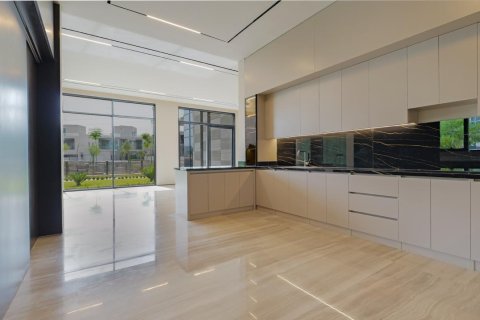 Villa en venta en Mohammed Bin Rashid City, Dubai, EAU 5 dormitorios, 745.83 m2 № 748347 - foto 11