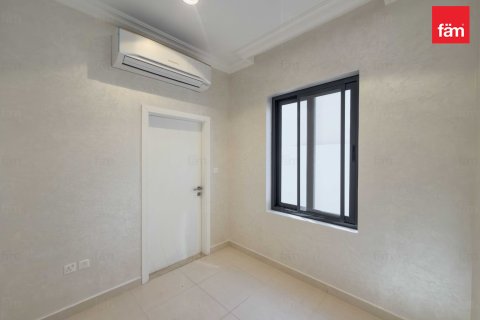Villa à louer à Al Barsha, Dubai, EAU 6 chambres, 1393.5 m2 № 668894 - photo 16