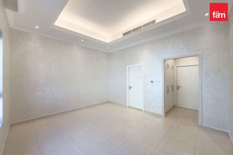 Villa à louer à Al Barsha, Dubai, EAU 6 chambres, 1393.5 m2 № 668894 - photo 19